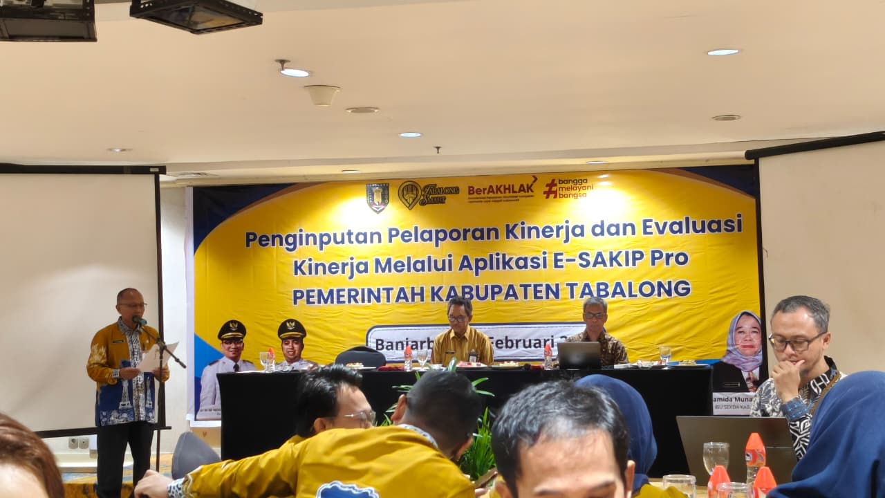 Kegiatan Penginputan Pelaporan Kinerja dan Evaluasi Kinerja Melalui Aplikasi E-SAKIP Pro