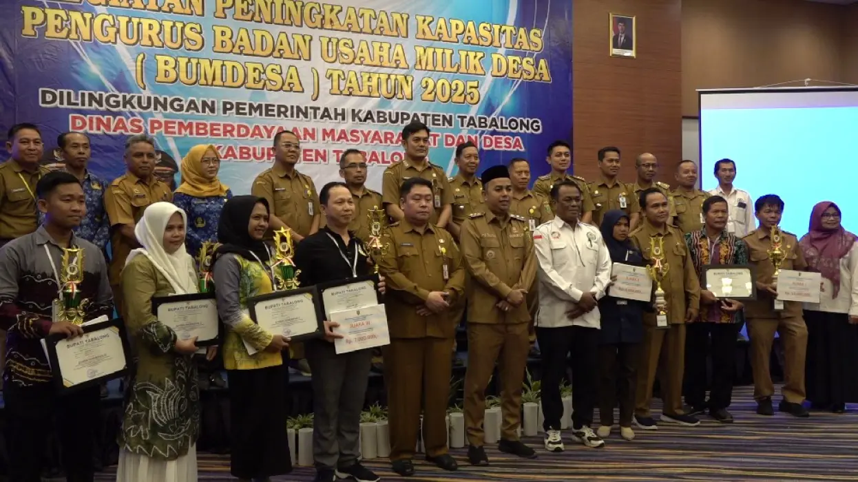 Pemkab Tabalong Apresiasi BUMDes Terbaik, Wabup Serahkan Penghargaan untuk 6 BUMDes