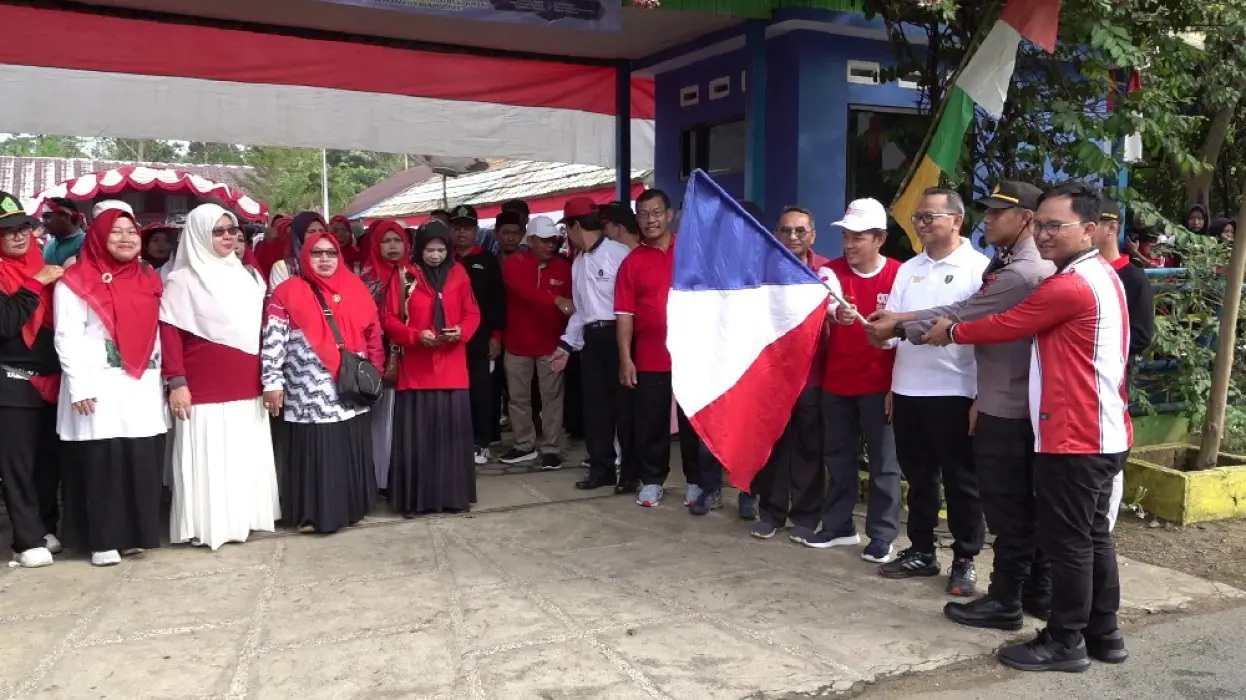 Peringati Hari Kemerdekaan Indonesia, Kemenag Tabalong Gelar Jalan Sehat Kerukunan