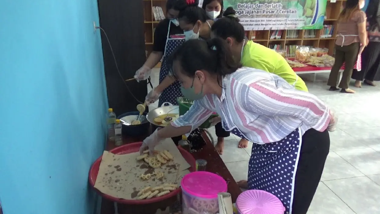 Peserta Antusias Ikuti Pelatihan Tata Boga Camilan Jajanan Pasar