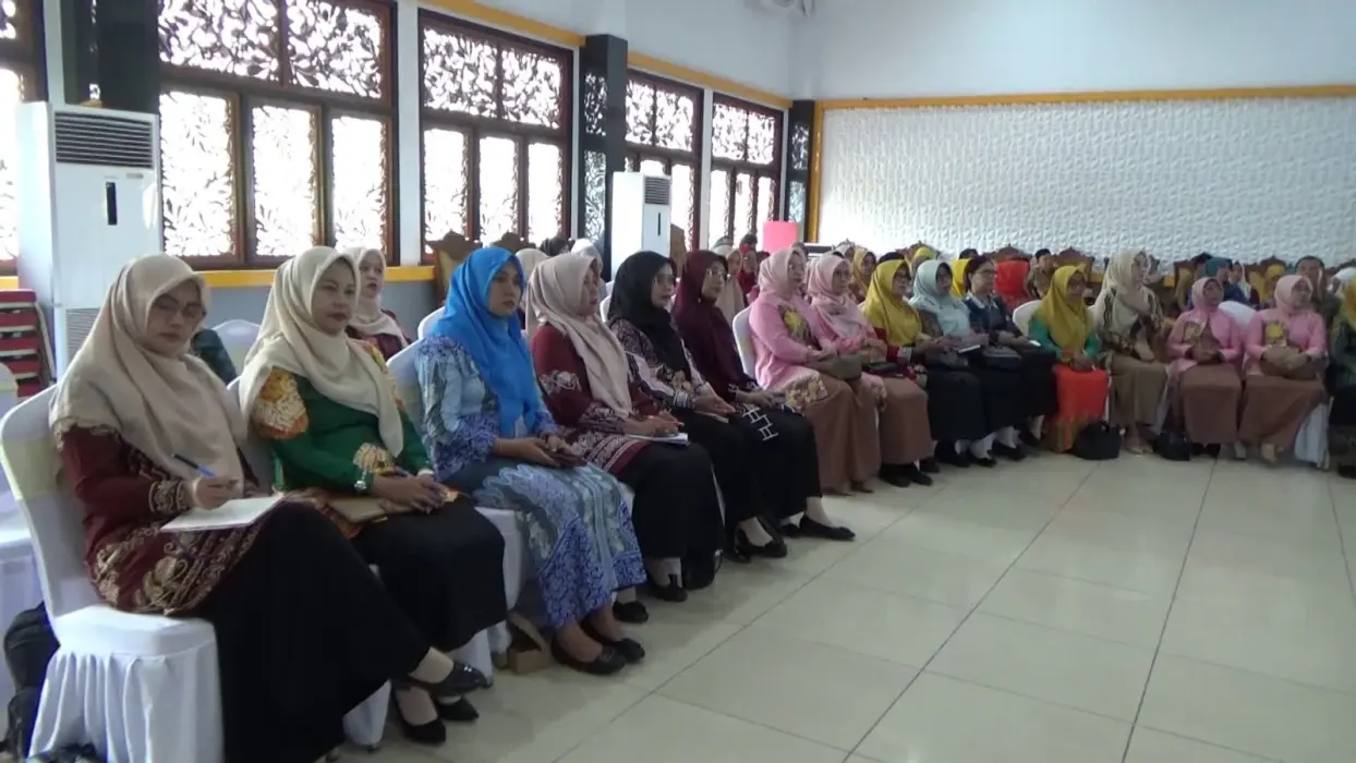 Selaraskan Layanan Dasar, Tabalong Sosialisasikan Implementasi Posyandu 6 SPM