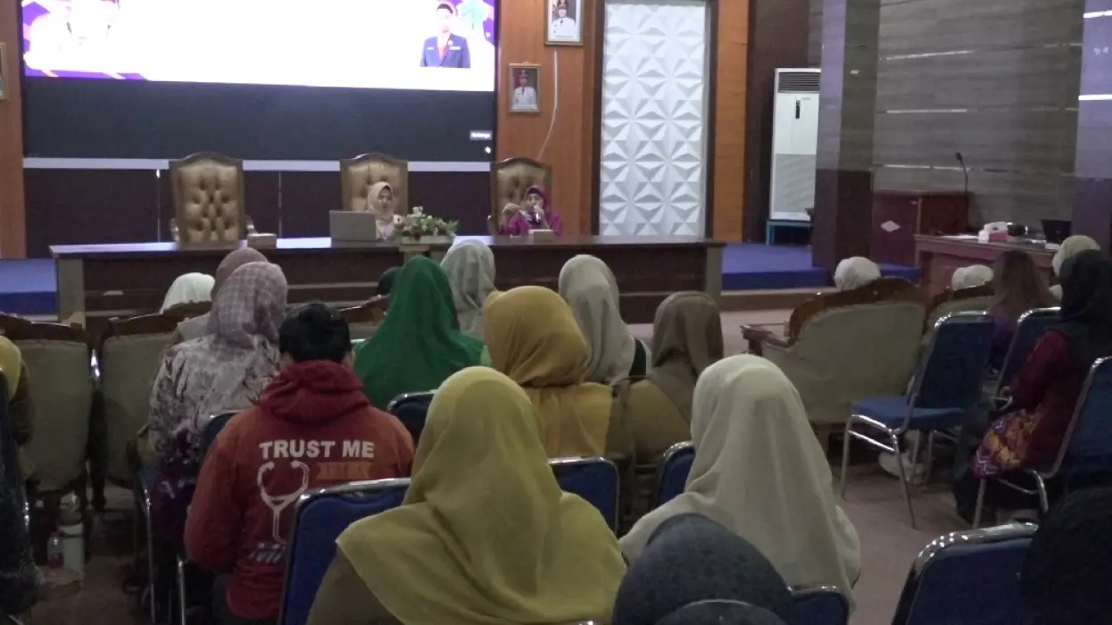 Cegah Kematian Ibu Akibat Eklamsi, Dinkes Tabalong Edukasi Bidan dan Kader Posyandu