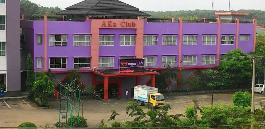 AKA PUB 